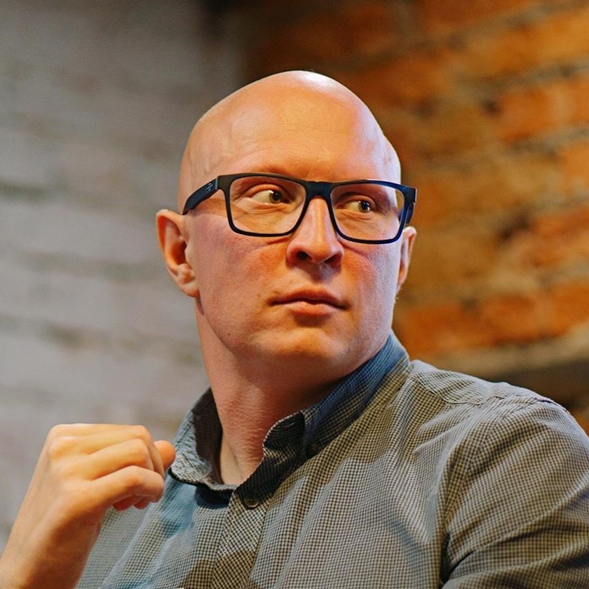 Author profile picture