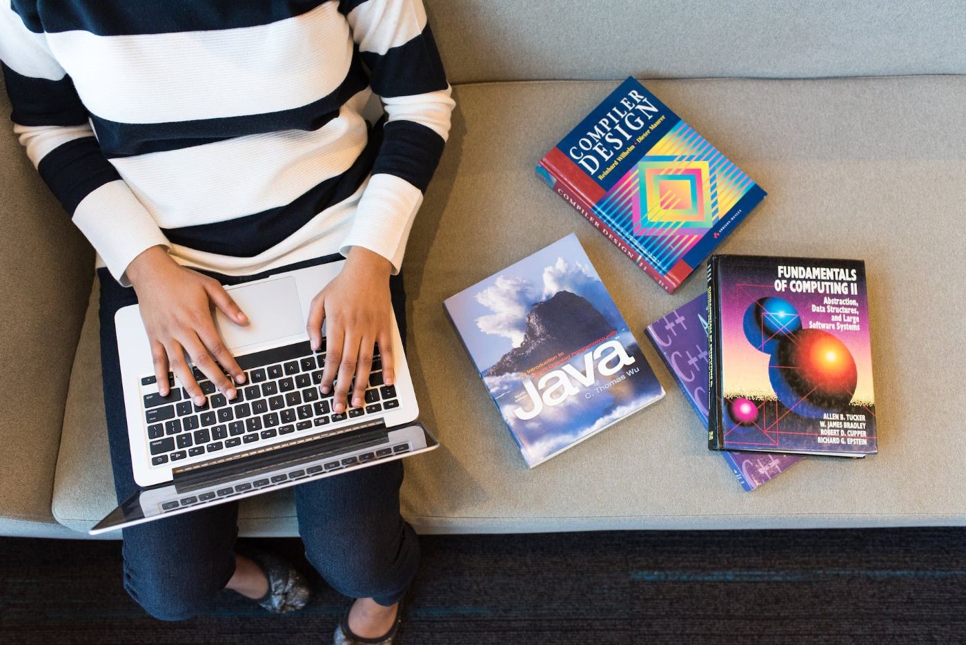 9 Compelling Reasons Why You Should Open Source Your Projects