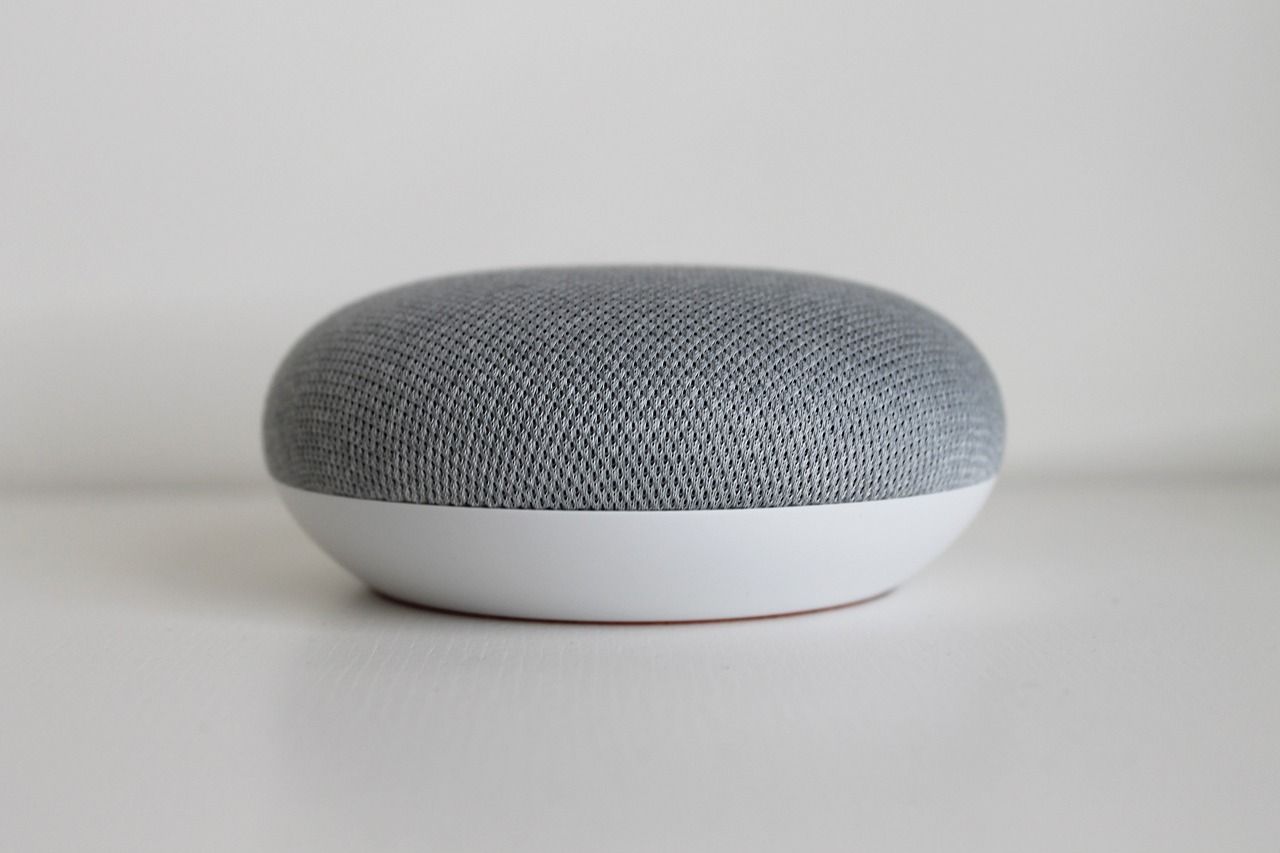 New AI Model Outshines Popular Smart Assistants by Navigating, Interacting with Smartphone Screens
