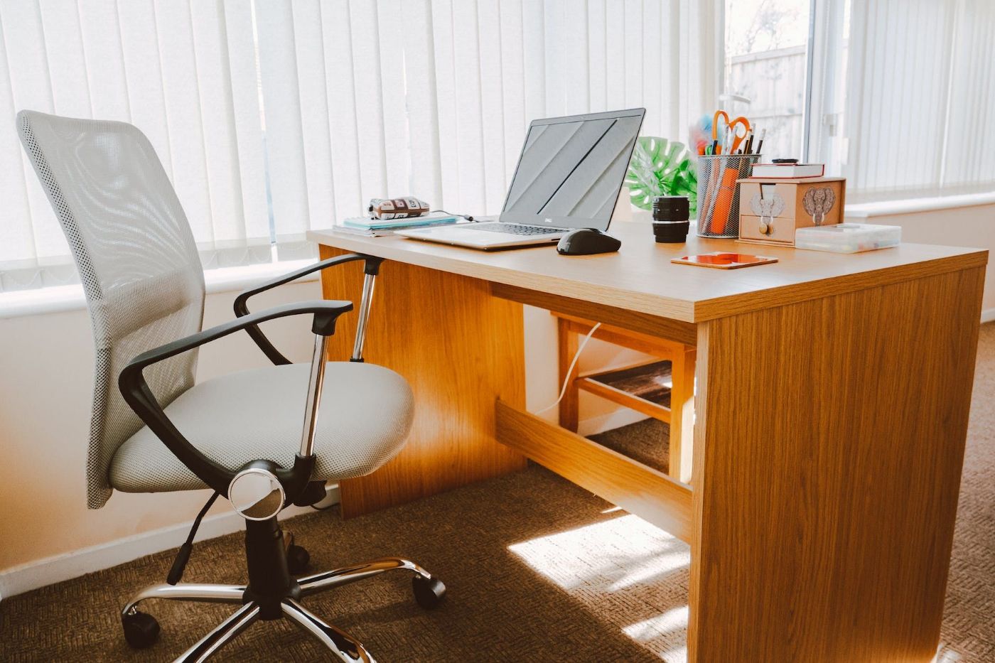 Pioneering Online Bookings: A Talk with Nachum Kligman, CEO of Book Like A Boss