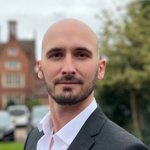 Author profile picture