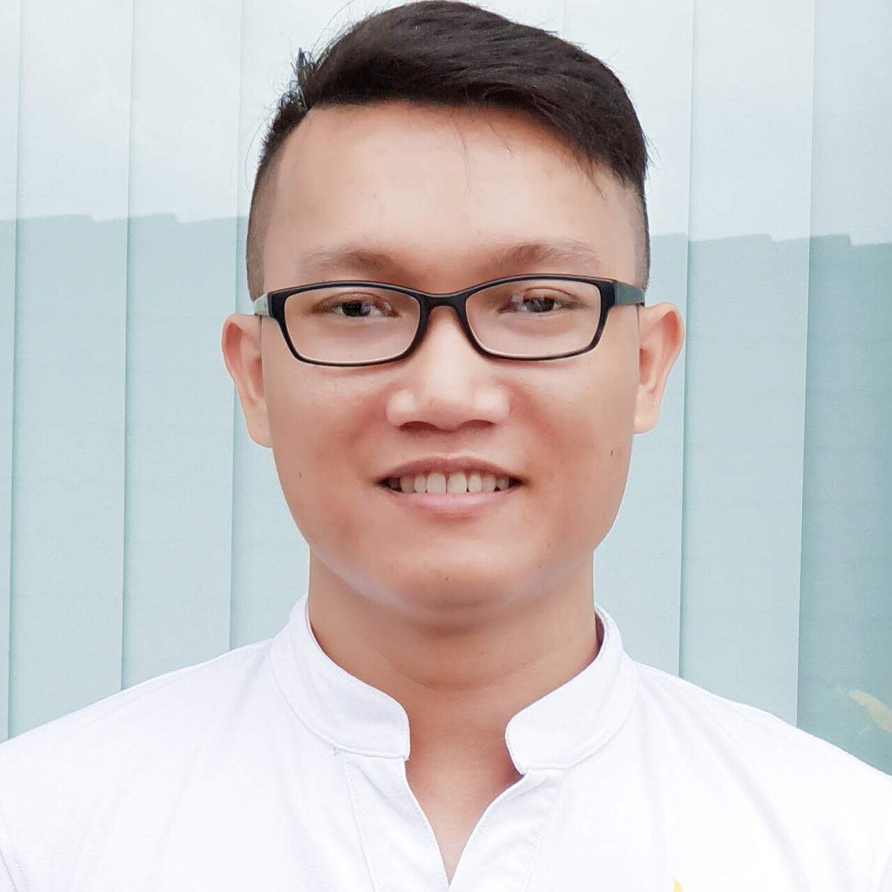 Author profile picture