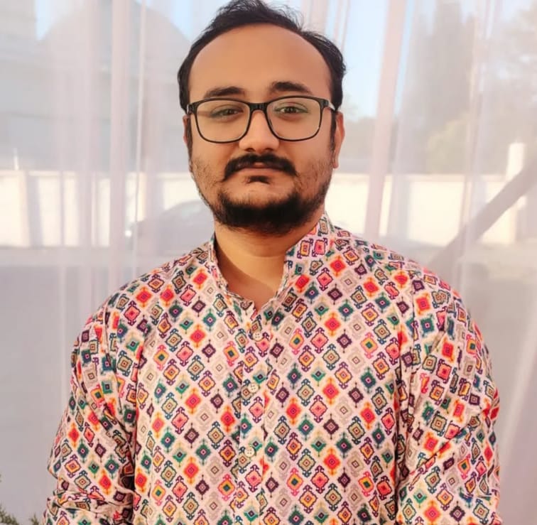 Author profile picture