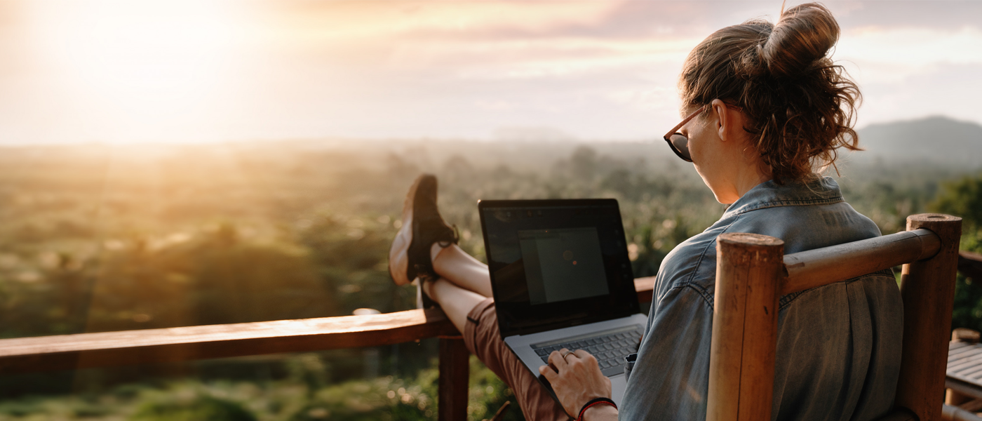 5 Handy Apps for Boosting Productivity During a Workation
