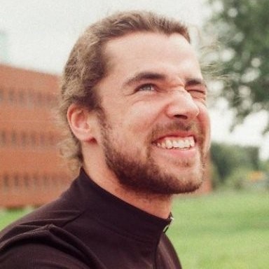 Author profile picture