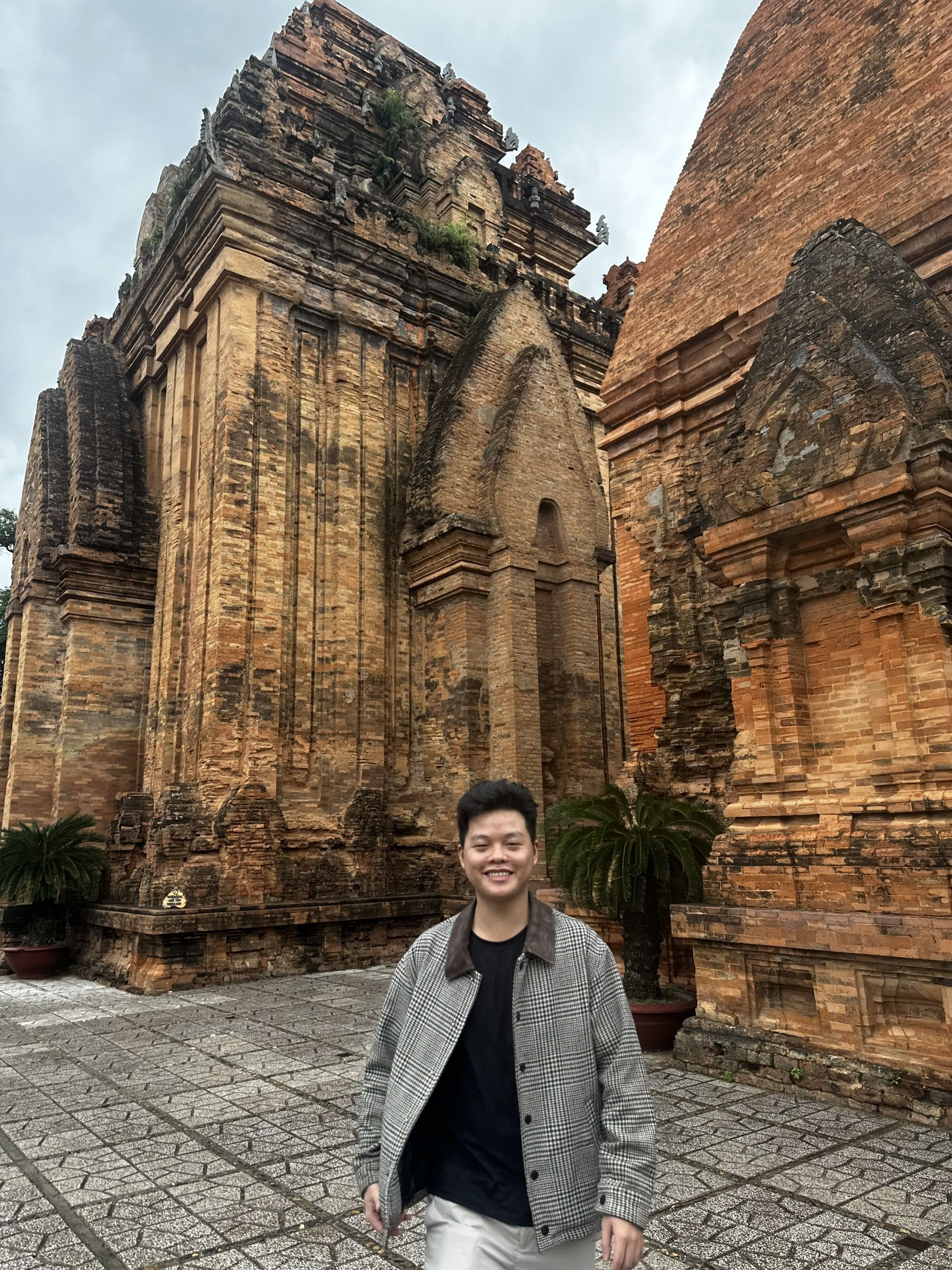 A Tutorial On How to Build Your Own RAG and How to Run It Locally ...