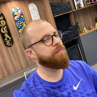 Author profile picture