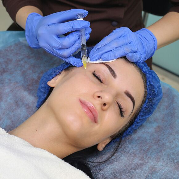 featured image - Enhance Your Natural Beauty with Profhilo Injections: Dubai's Leading Treatment