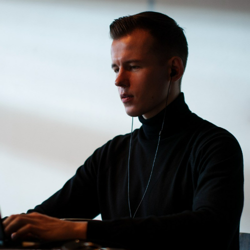 Author profile picture
