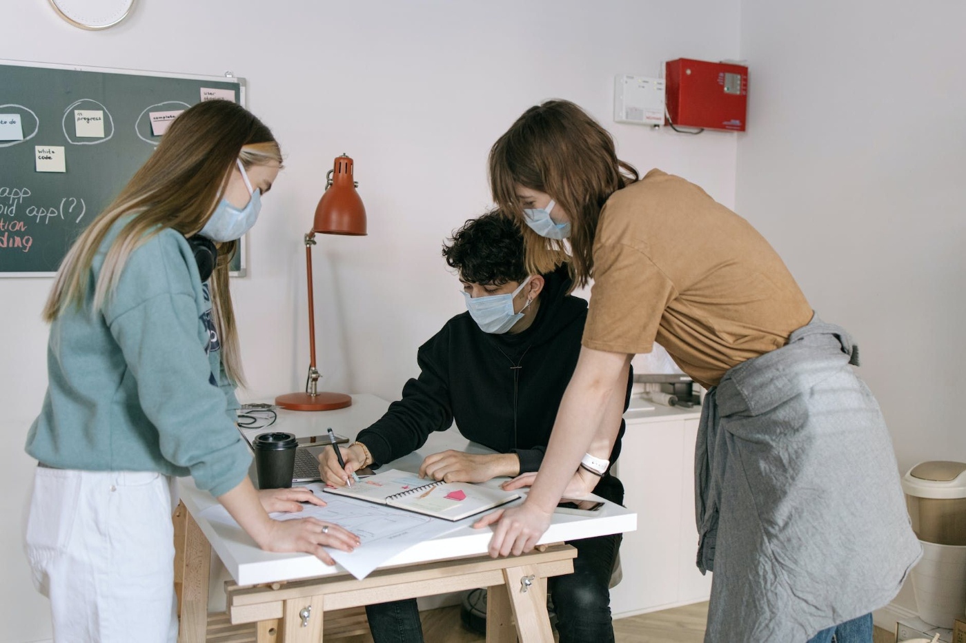 How AI Can Be Used to Curb Workplace Injuries for a Safer Tomorrow