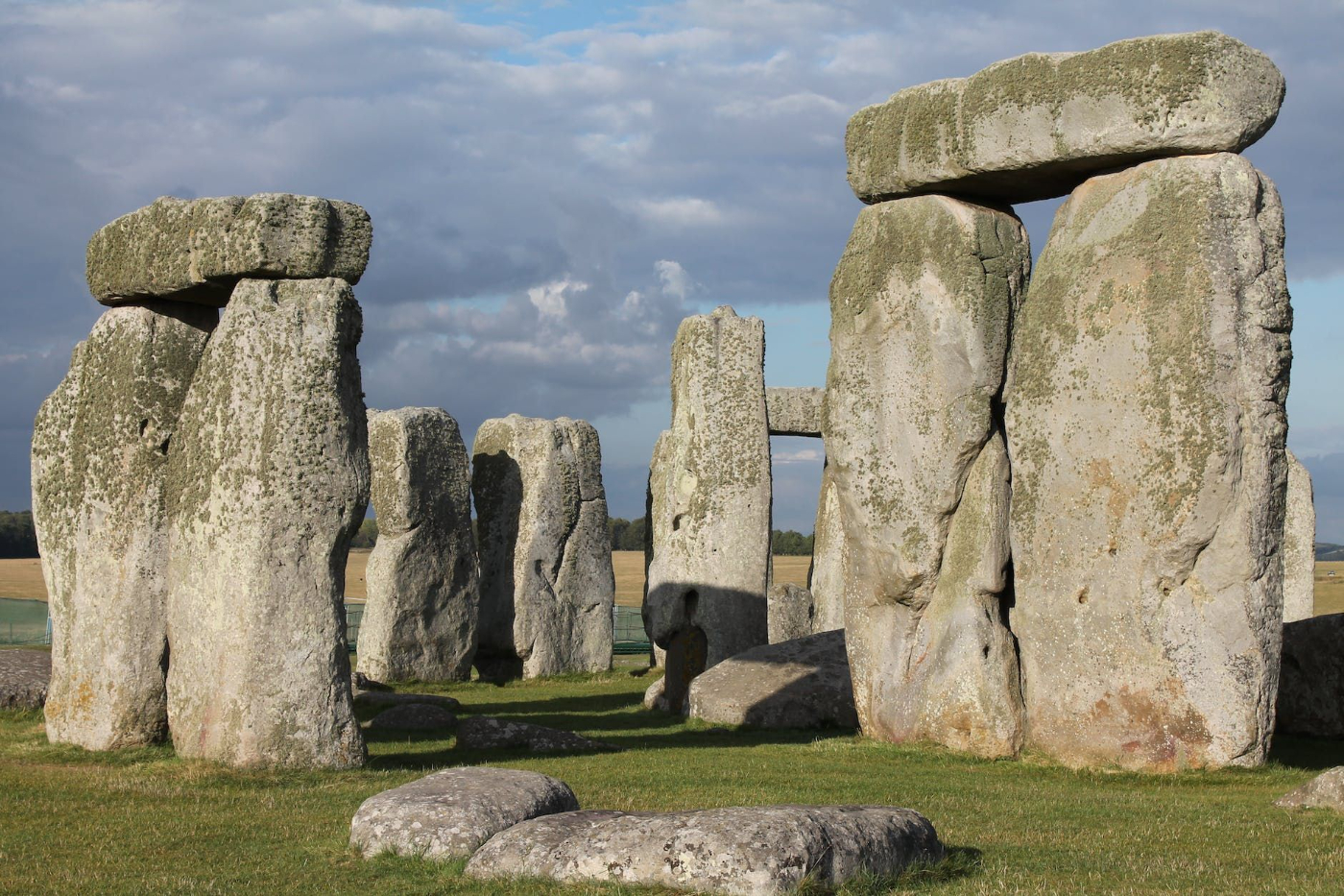 Languages and Architecture — The Importance of Being Language/Architecture Agnostic