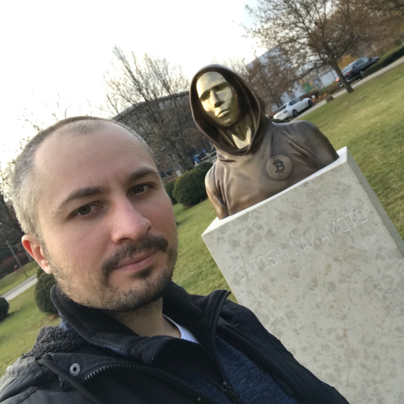 Author profile picture