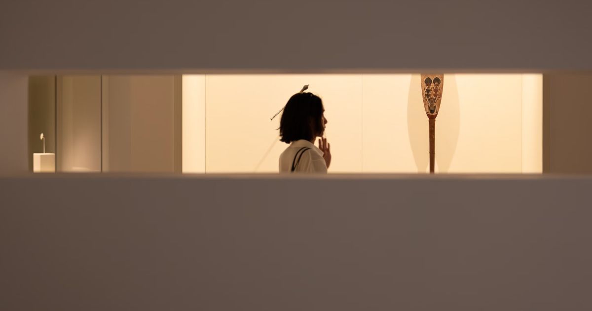 Do Your Team Members Feel Lonely? Here's How You Can Fight Isolation at Work