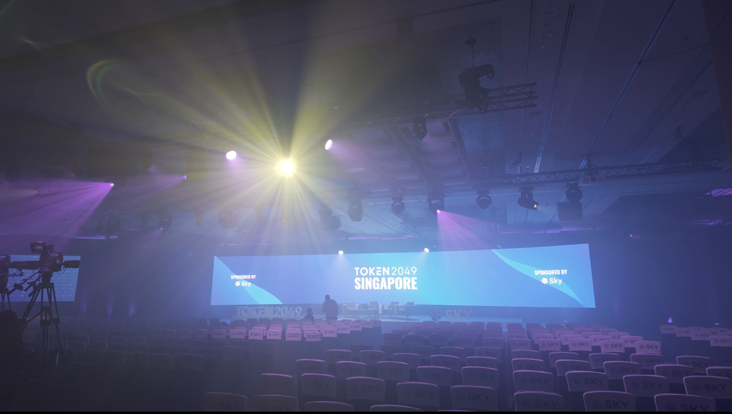 Token2049 Singapore: Key Takeaways from the Future of Crypto and DeFi
