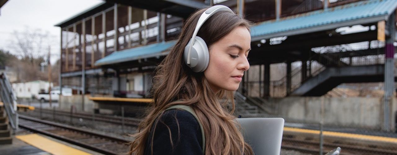 Are the Bose Noise Cancelling Headphones 700 Worth the Hype?