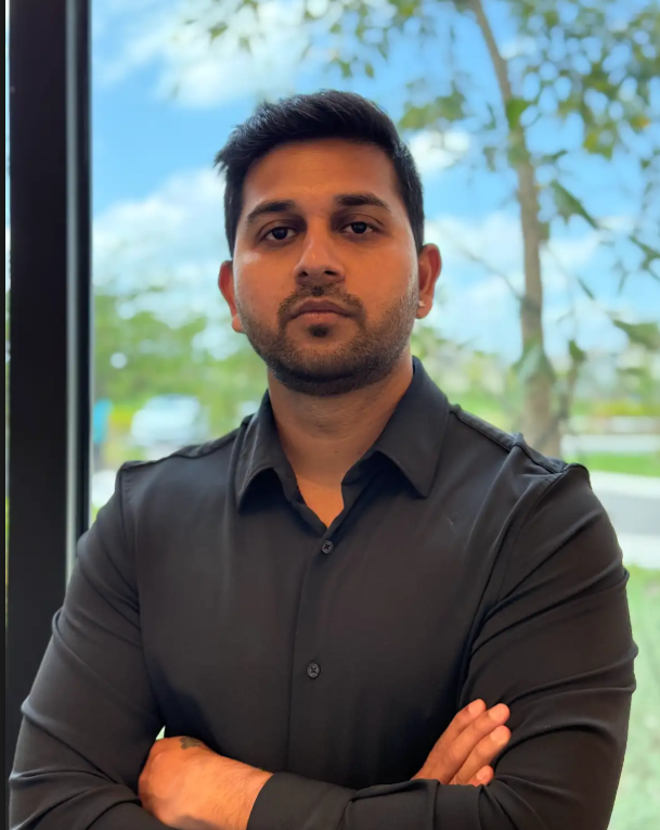 Revolutionizing Data Management Through Cloud Migration: Raghu Gopa's Transformative Project