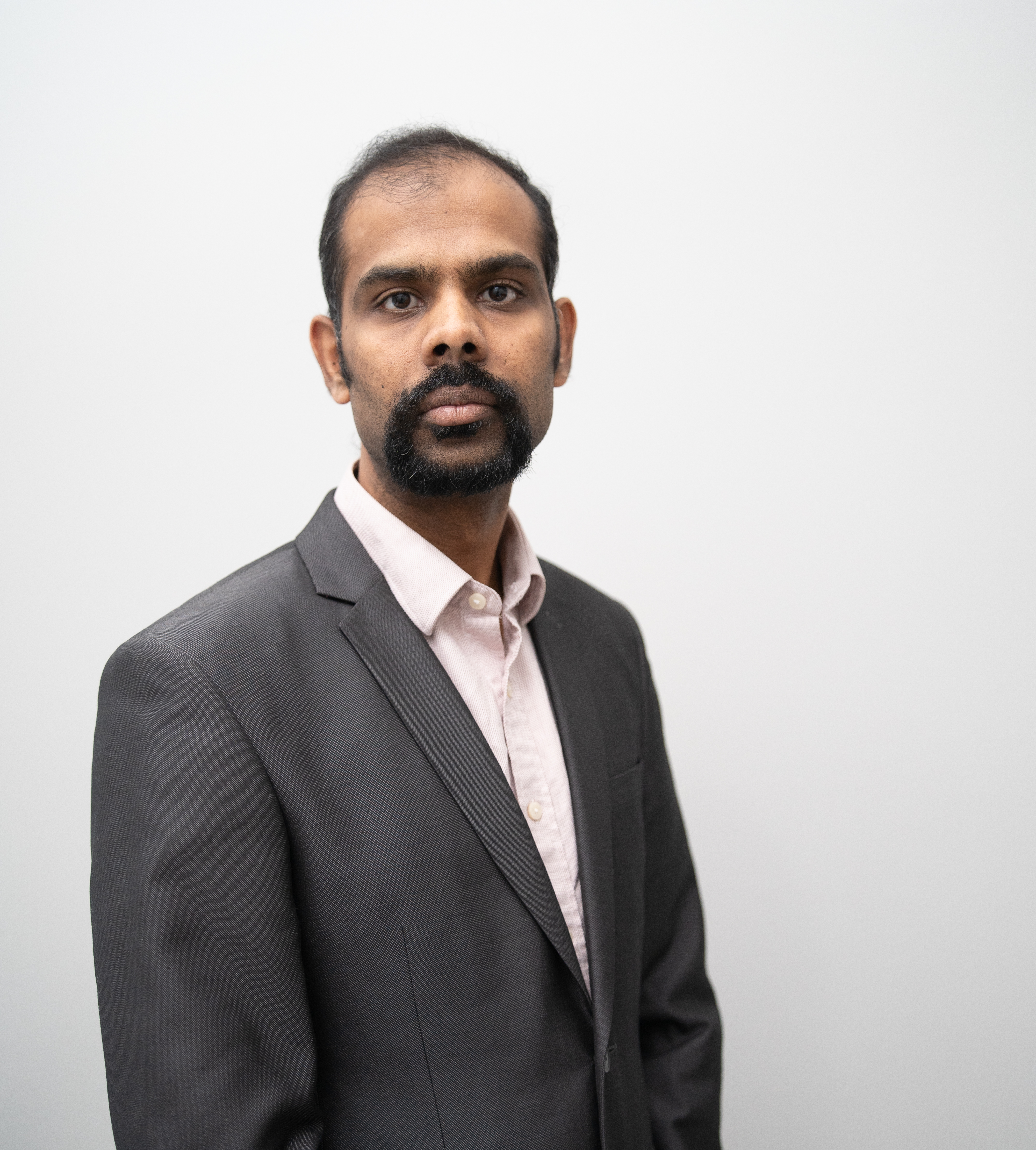 Setting New Standards in Enterprise E-commerce Solutions by Dilip Prakash Valanarasu