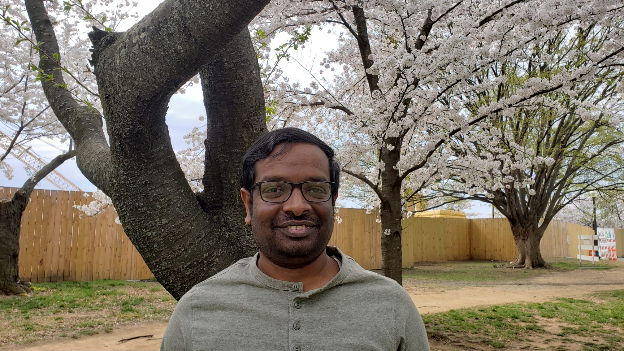 AI-Driven Customer Support: Naveen Kunchakuri’s Multilingual Chatbot Cuts Call Volume by 70%