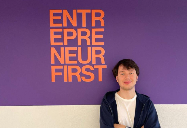 How Sergey Bunas Built Suggesty and Replai to Transform Customer Engagement