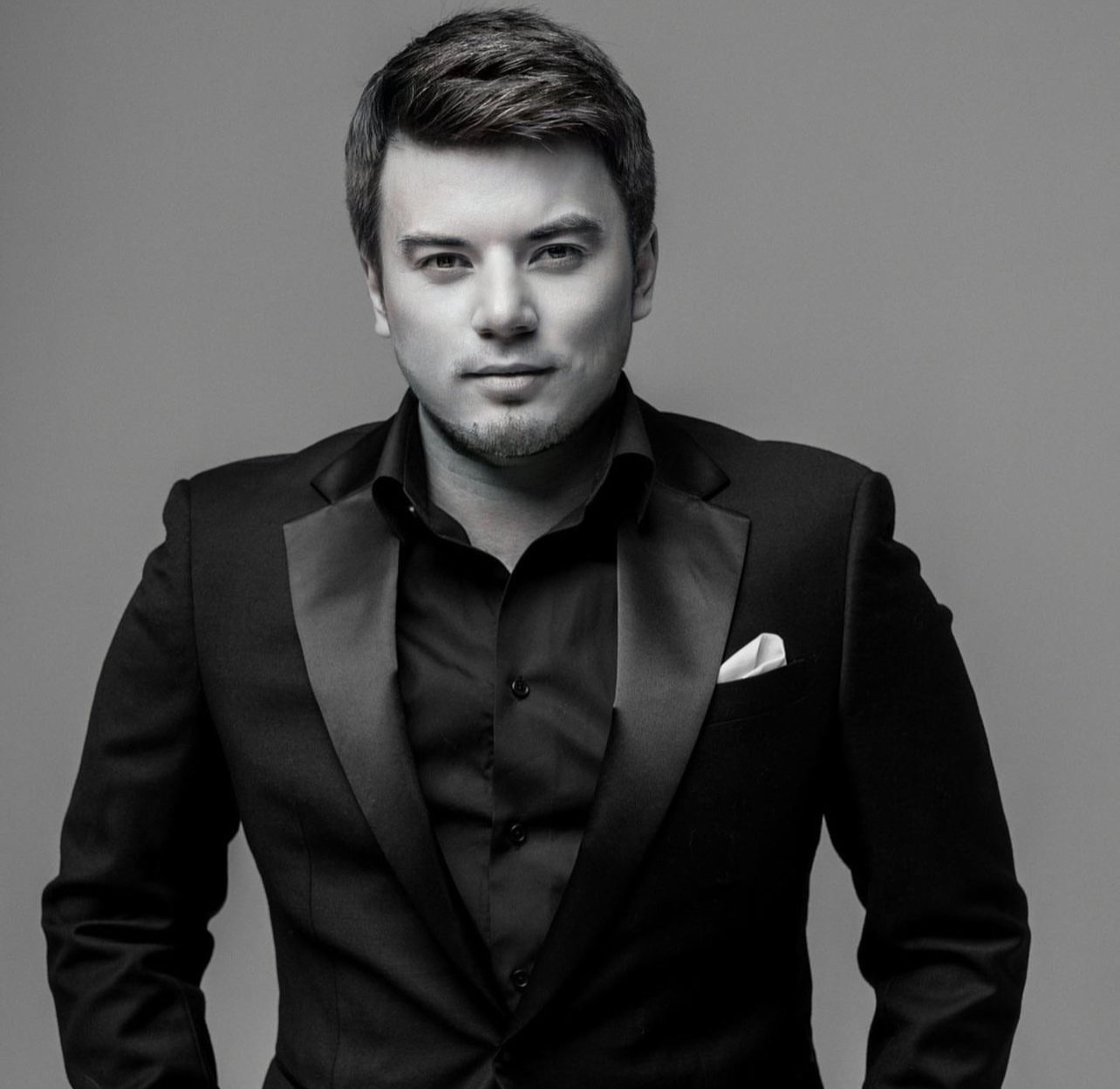 Author profile picture