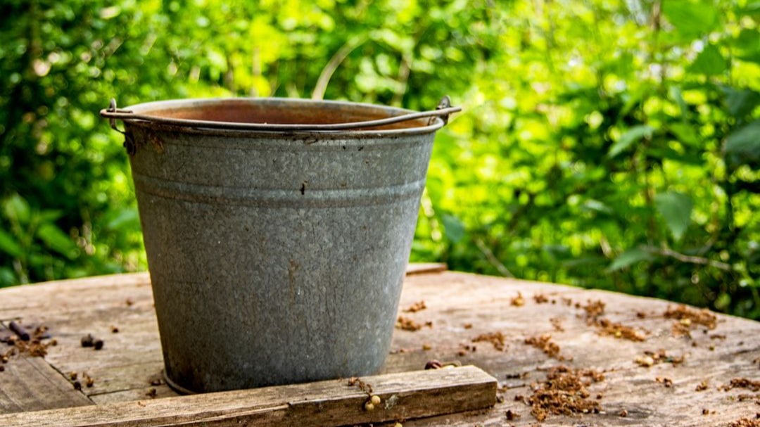 The Token Bucket Algorithm for API Rate Limiting in NodeJS: A Simple Guide