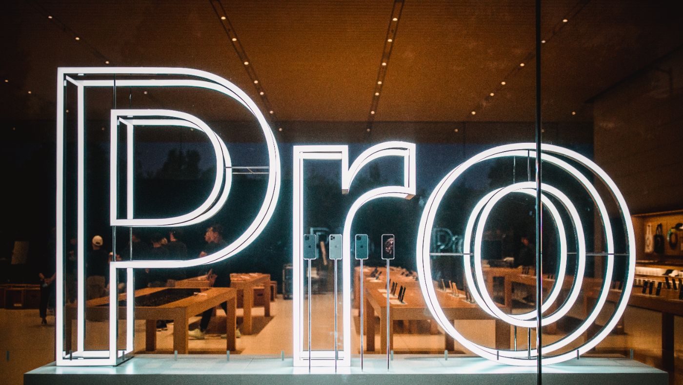 Supercharge Your Creative Potential and Write Like a Pro With These AI-Tools