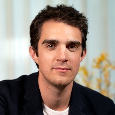Author profile picture