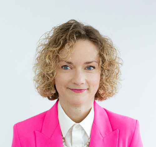 Author profile picture