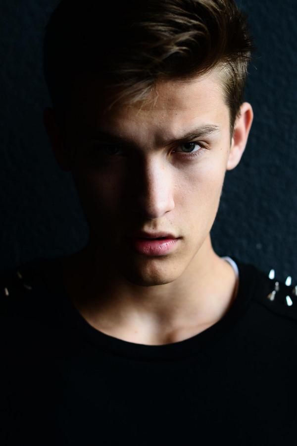 Author profile picture