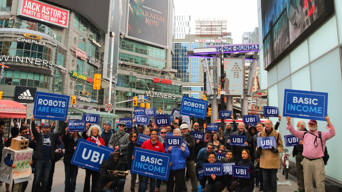 Harnessing Automation's Profits: A UBI Tied to GDP Distribution Strategy