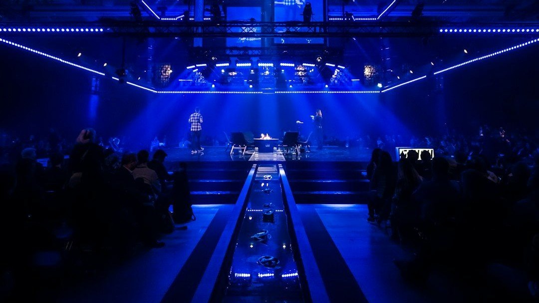 15 Startup Conferences Worth Your Time (and Budget) in 2025