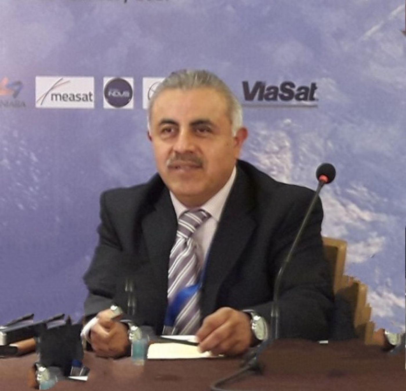 Author profile picture