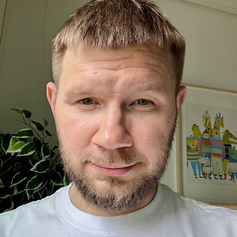 Author profile picture