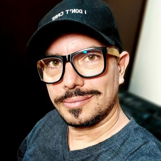 Author profile picture