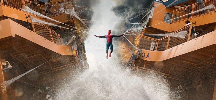 https://www.wallpaperflare.com/spiderman-homecoming-boat-fight-scene-occupation-working-adult-wallpaper-pchey
