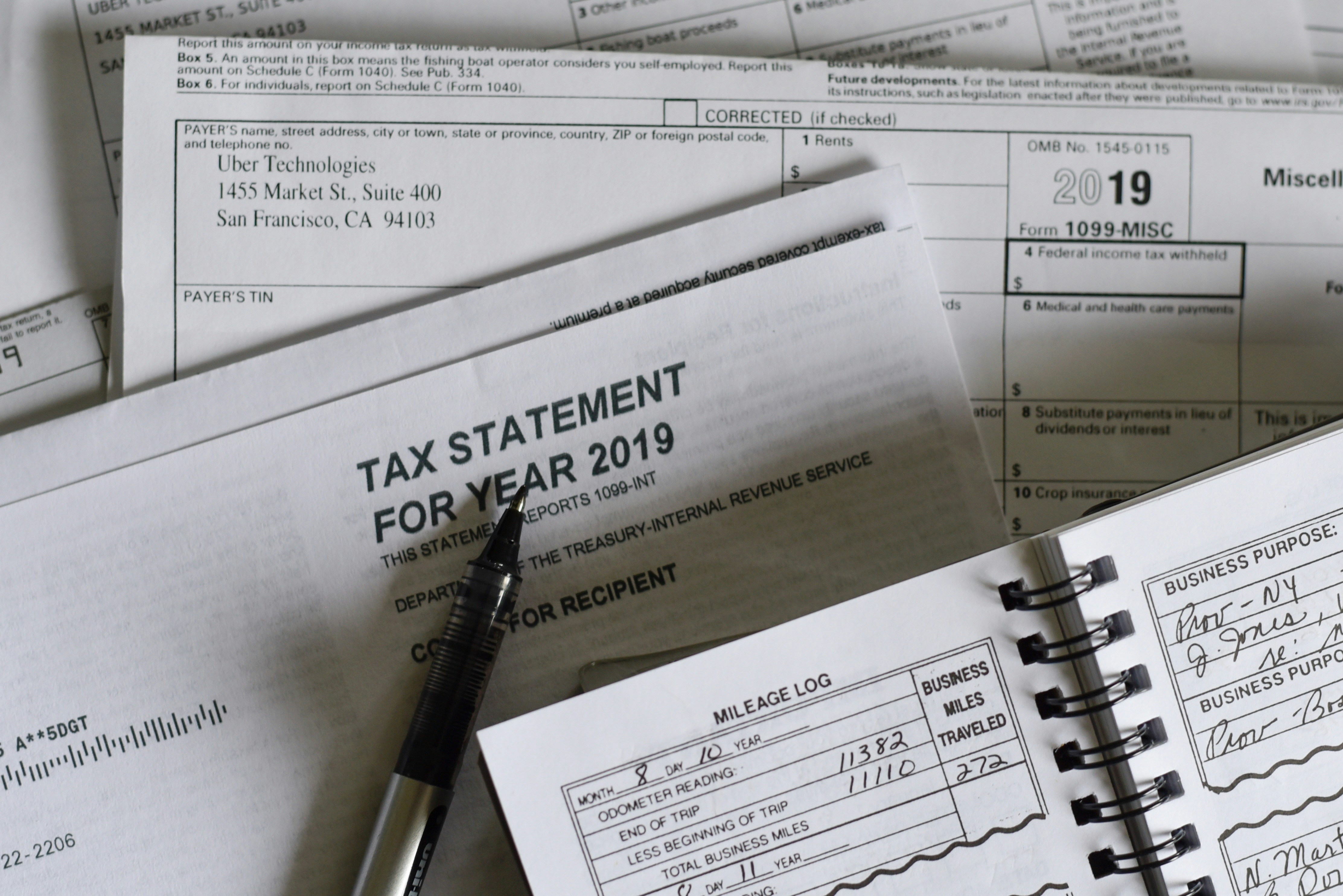 Meta and Tax Prep Companies “Recklessly” Shared Taxpayers’ Data, According to Congressional Report