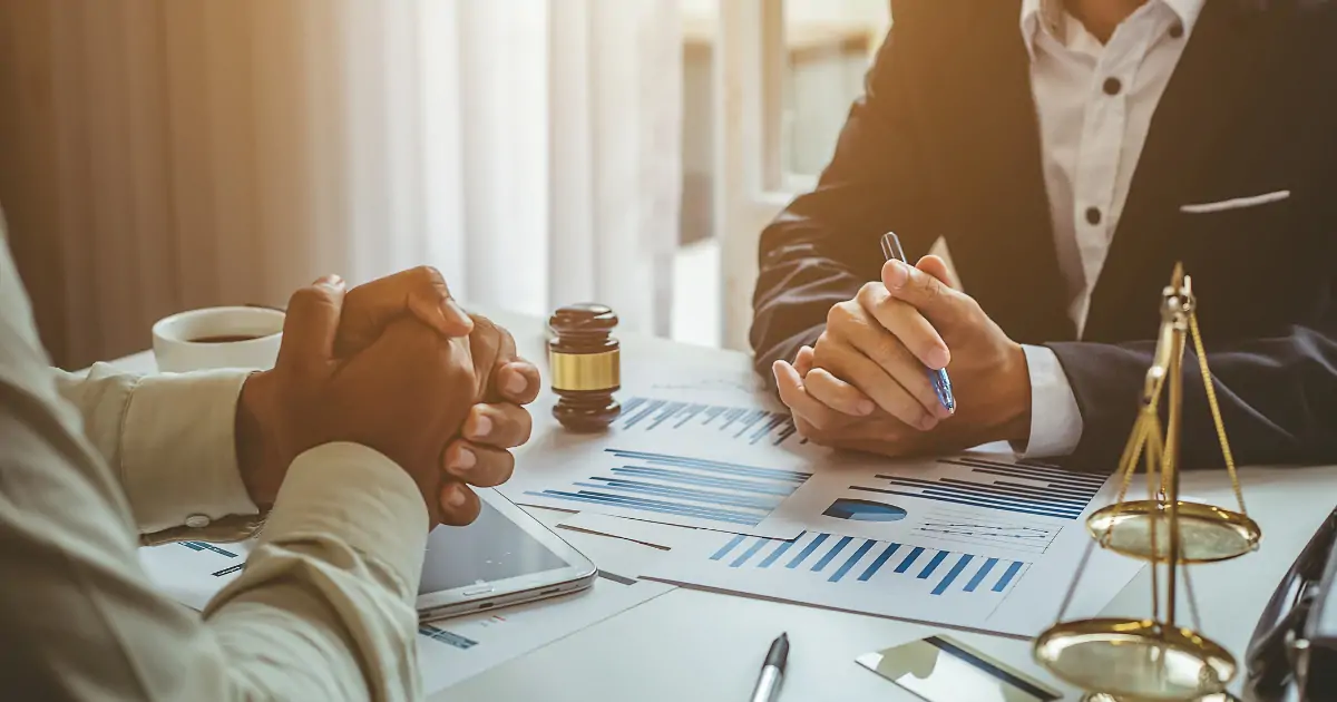 featured image - Top Tips for Staying Compliant with Dubai Crypto and Fintech Laws