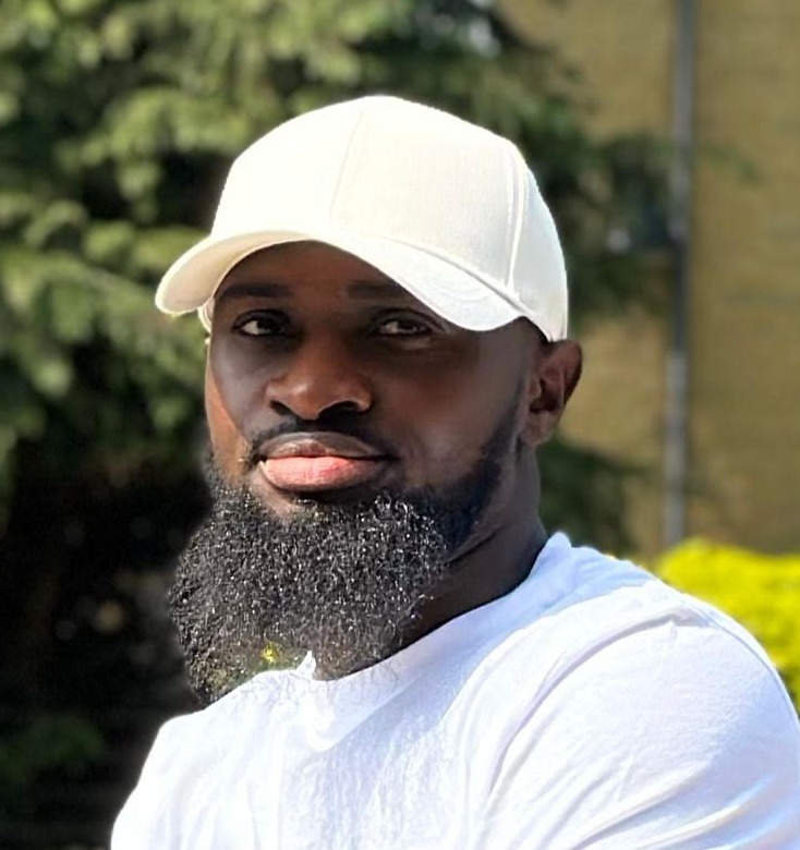 Author profile picture