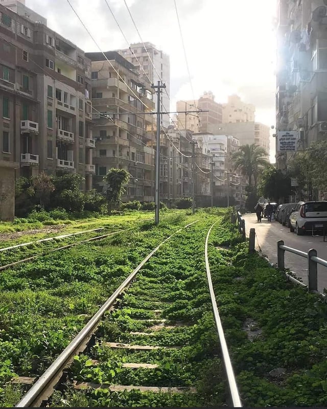 A tram track in Alexandria, posted by u/Different-Giraffe255 on r/Egypt. (https://www.reddit.com/r/Egypt/comments/1152219/a_tram_track_in_alexandria/)
