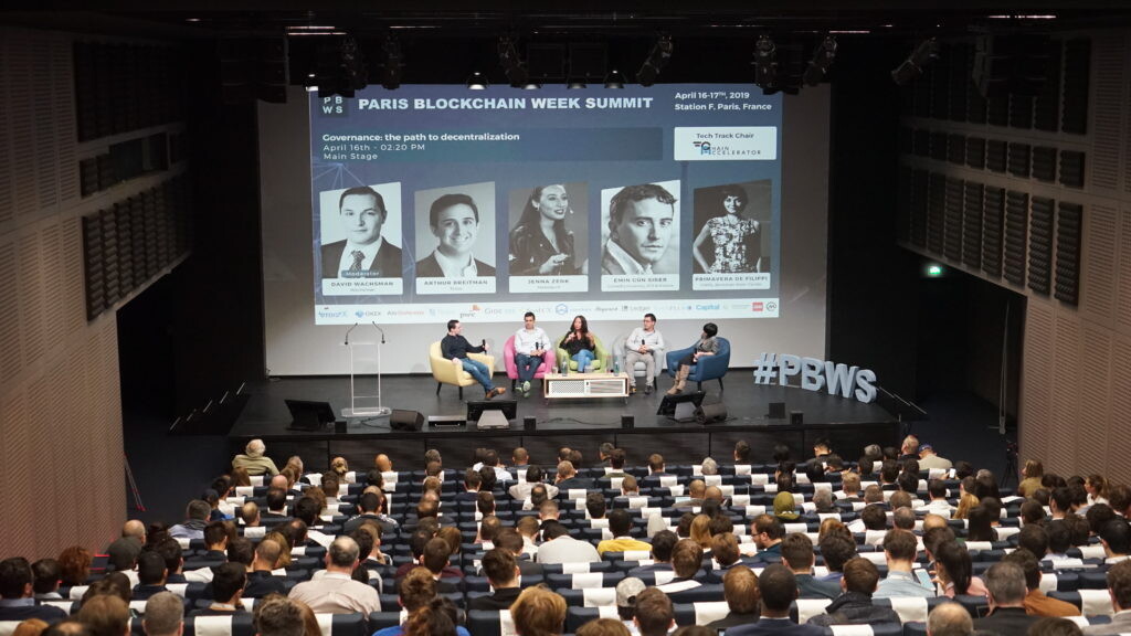 Саммит Paris Blockchain Week в Париже