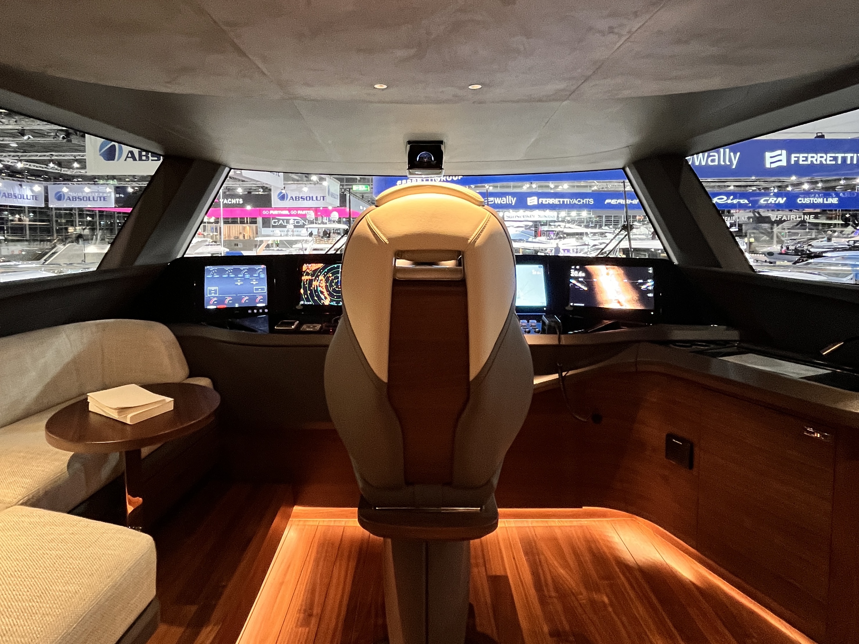 Princess X80 with fancy screens at captain's desk at boot Düsseldorf 2023 shot by myself 
