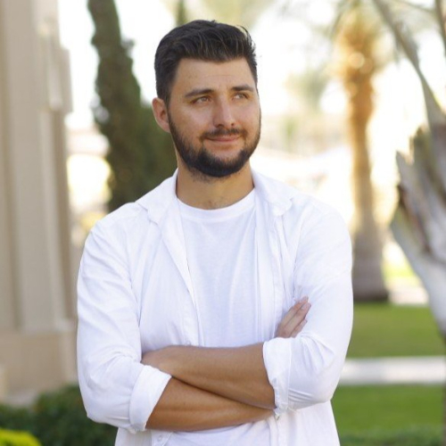 Author profile picture