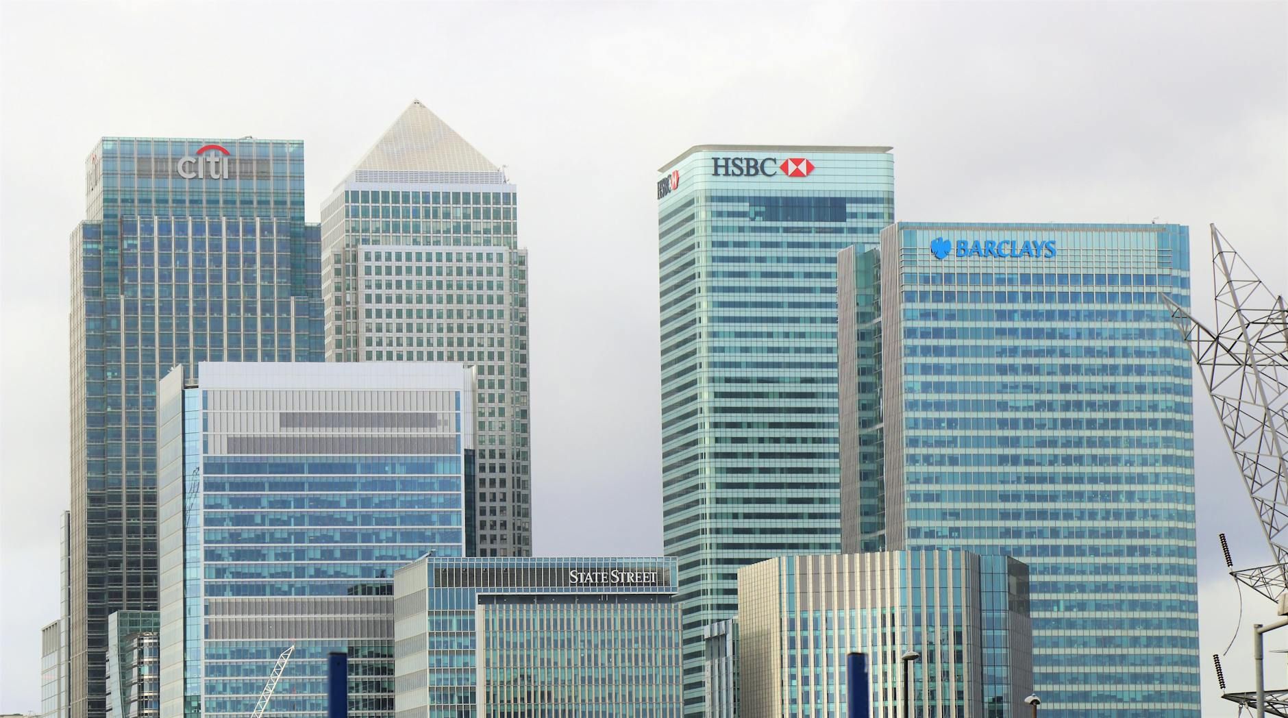 Open Banking Meets AI: The Fintech Lifeline for the Gig Economy?