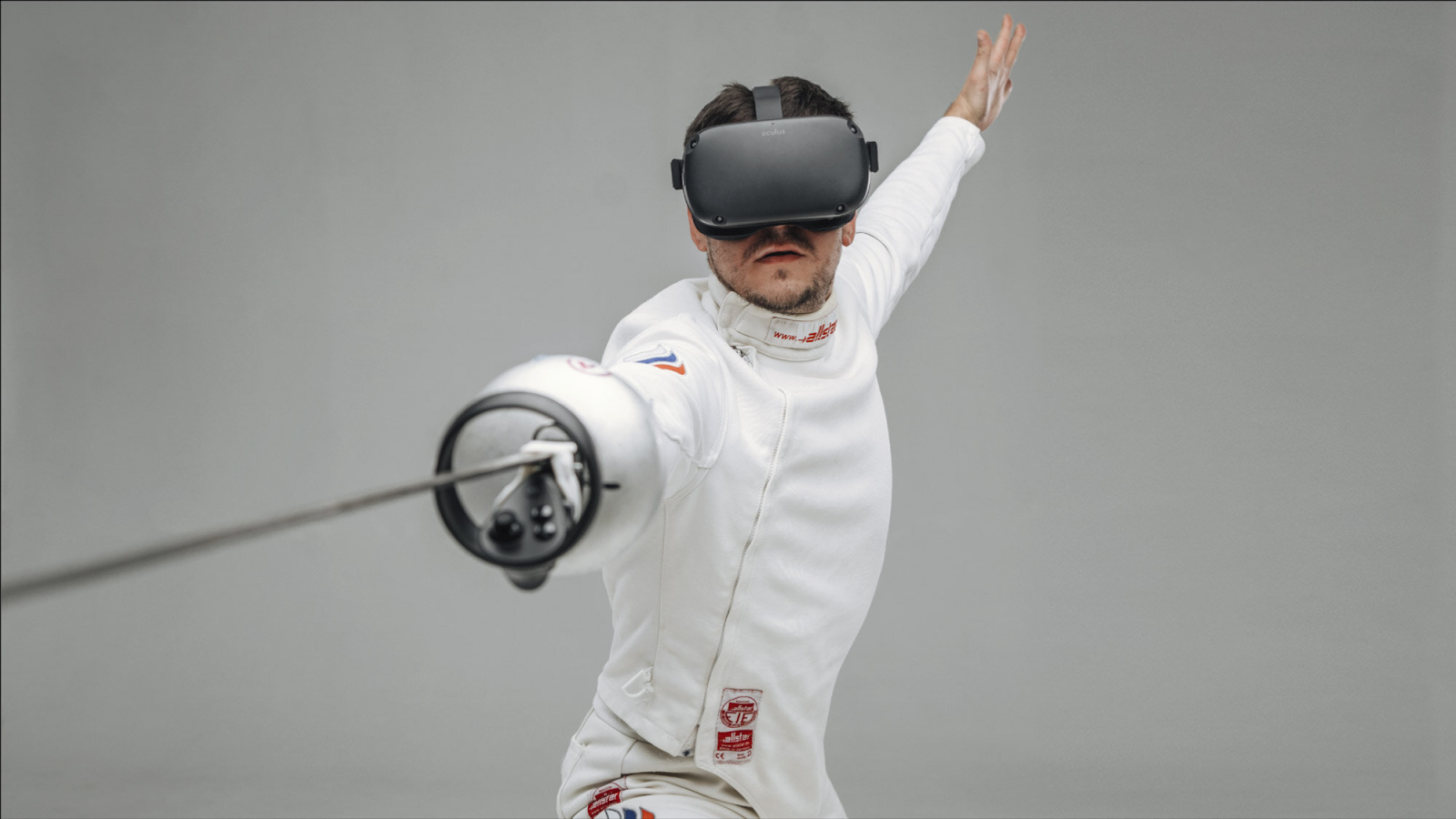 VR is used for deep immersion in the Metaverse