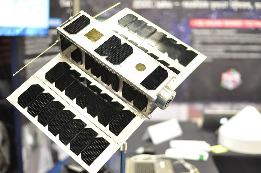 The replica of ESA’s Ops-Sat.