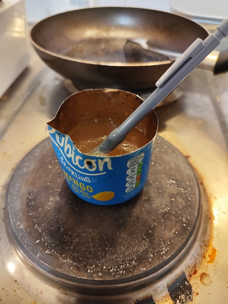 Figure 6. Small batch of ballistic gel made from a concentrated solution ofgelatin.