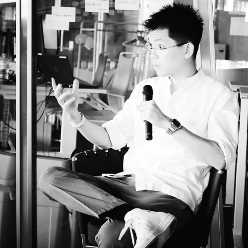 Author profile picture