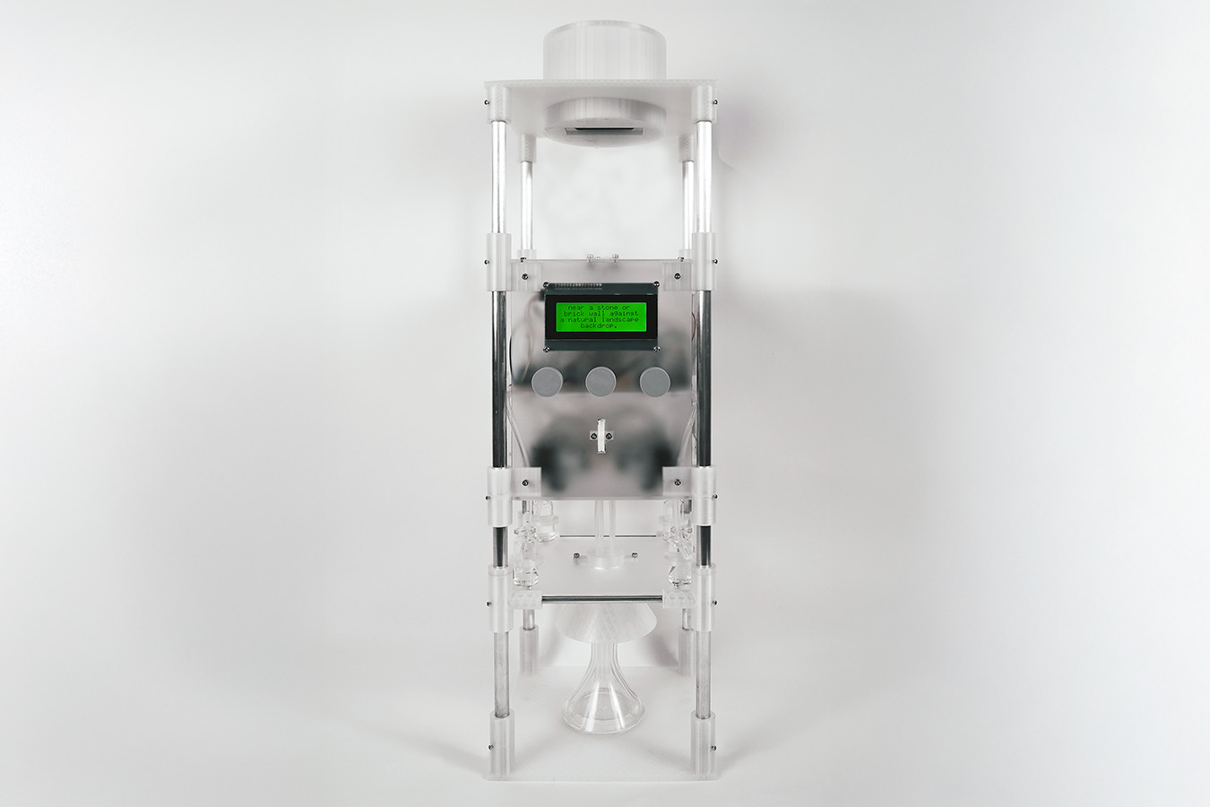 MIT Researchers Build AI Device That Turns Old Photographs Into Custom Scents