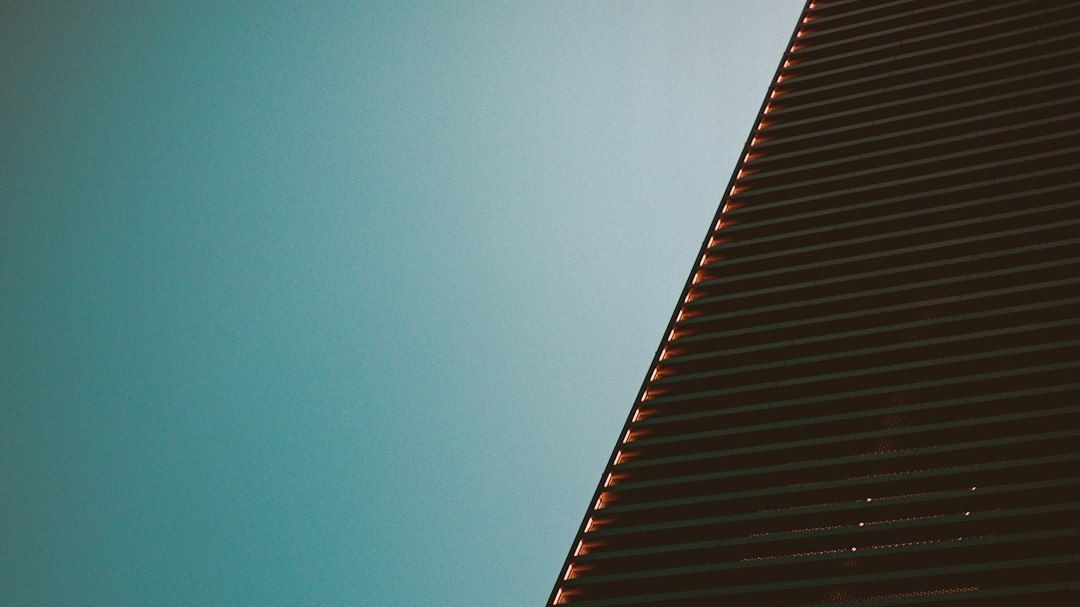 VRP Outperforms Baselines in Jailbreaking MLLMs, Transferring Across Models, and Evading Defenses