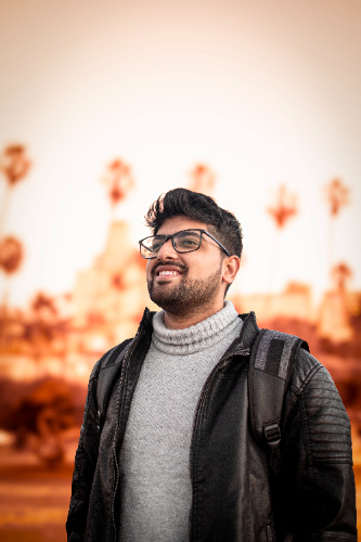 Author profile picture